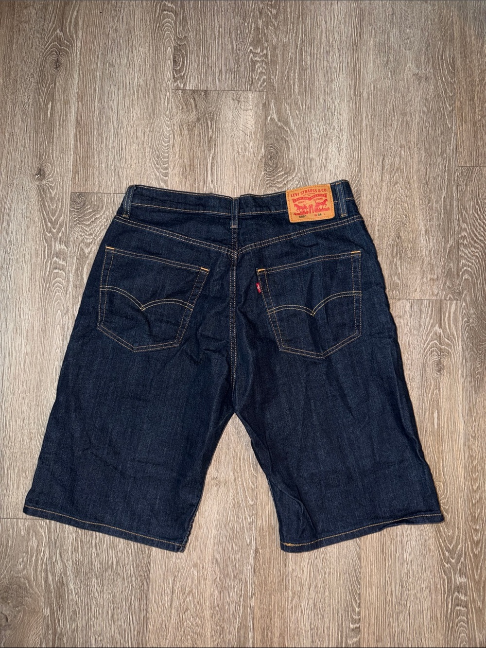 Levi's men’s 34 Dark Indigo blue Denim Jean Shorts jorts
